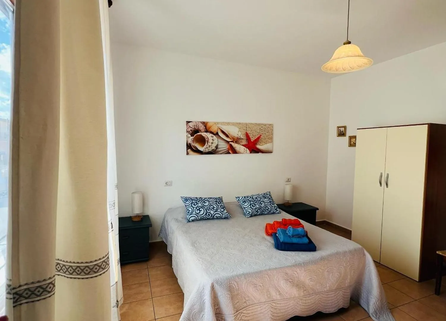 Bed&Breakfast Le petunie Bari Sardo Frühstückspension